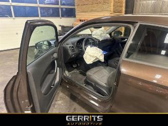 Audi A1 A1 (8X1/8XK), Hatchback 3-drs, 2010 / 2018 1.4 TFSI 16V 122 picture 3