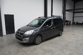 Auto incidentate Peugeot Partner TEPEE 2017/6