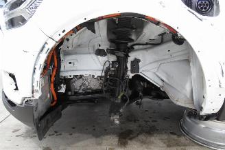 Volvo XC40 MOMENTUM picture 11