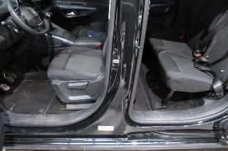 Peugeot Rifter ALLURE PACK picture 17