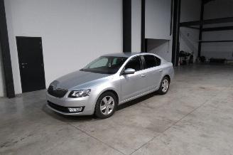 Vrakbiler auto Skoda Octavia AMBITION 2017/6