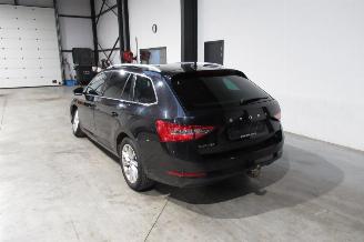 Skoda Superb STYLE picture 3