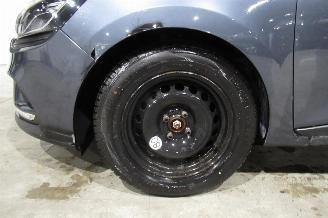 Renault Clio INTENS picture 9