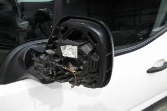 Peugeot Partner CAMIONETTE picture 14