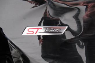 Ford Focus ST-LINE picture 14