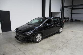 skadebil auto Opel Astra BREAK 2022/2