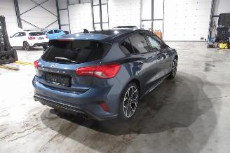 Ford Focus ST-LINE picture 5