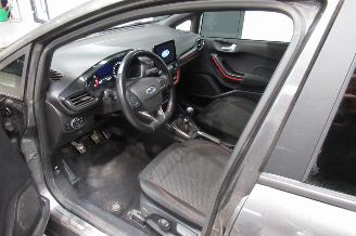 Ford Fiesta ST-LINE picture 23