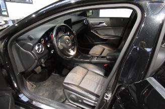 Mercedes GLA SEDAN picture 13