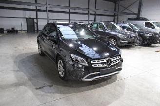 Mercedes GLA SEDAN picture 6