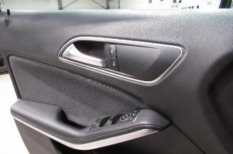 Mercedes GLA SEDAN picture 24