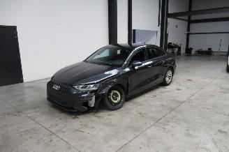 uszkodzony samochody osobowe Audi A3 BERLINE 2023/7