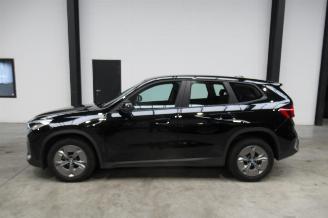 BMW iX1 SUV picture 2