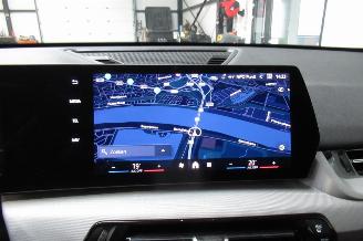 BMW iX1 SUV picture 31