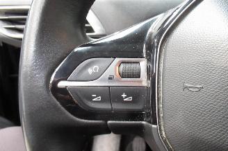 Peugeot 3008 STYLE picture 17