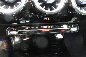 Mercedes A-klasse SEDAN picture 32