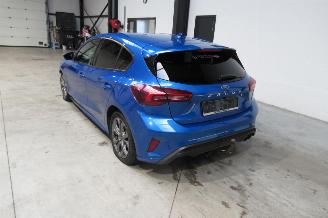 Ford Focus ST-LINE picture 3
