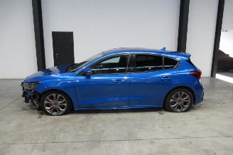 Ford Focus ST-LINE picture 2