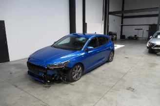 skadebil auto Ford Focus ST-LINE 2022/3