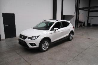 Schadeauto Seat Arona STYLE 2018/2