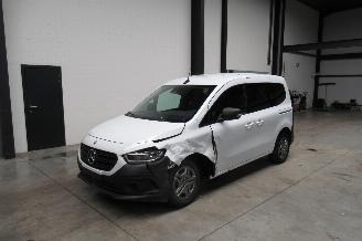 Schadeauto Mercedes Citan TOURER 2023/10