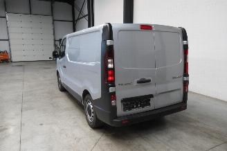 Renault Trafic CAMIONETTE picture 3