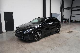 krockskadad bil auto Mercedes GLA AMG 2019/8