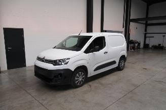 skadebil bedrijf Citroën Berlingo CAMIONETTE 2022/3