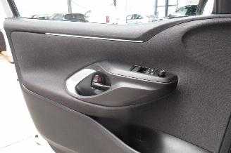 Toyota Yaris HYBRID picture 21