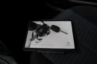 Peugeot 208 LIKE picture 22