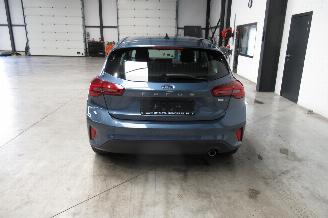Ford Focus TITANIUM picture 4