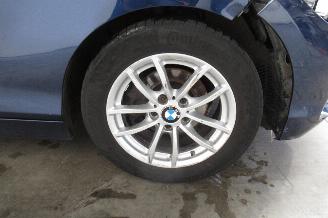 BMW 1-serie SEDAN picture 12