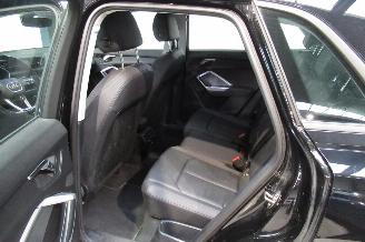 Audi Q3 SUV picture 11