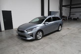 Auto incidentate Kia Ceed BREAK 2019/12