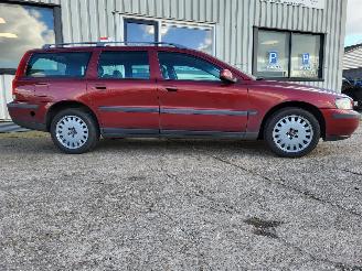 Volvo V-70  picture 4