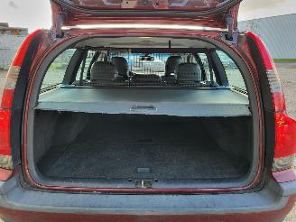 Volvo V-70  picture 12