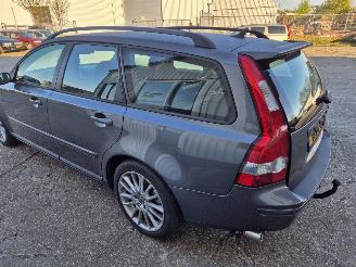 Volvo V-50 2.5 T5 AWD Summum picture 4