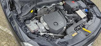 Mercedes GLA 180 Benzine *Automaat*LED*Airconditioning*DAB*Comfortstoelen*Camera*Parkeer pakket* picture 9