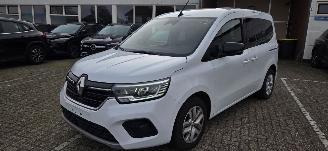 Voiture accidenté Renault Kangoo 1.3 L benzine*5 zitplaatsen*LED* 2024/1