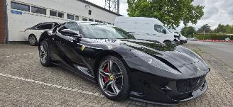 Voiture accidenté Ferrari 812 Superfast  2020/9