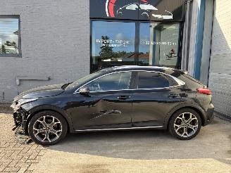 skadebil auto Kia Xceed KIA X-CEED 1.6D AUTOMAAT 2020 2020/2