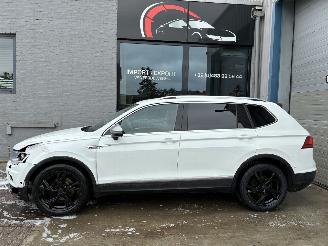 krockskadad bil auto Volkswagen Tiguan VW TIGUAN 2.0D DSG 2018 7 ZIT 2018/8