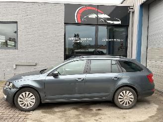 Unfallwagen Skoda Octavia SKODA OCTAVIA 1.6TDI 2016 2016/3