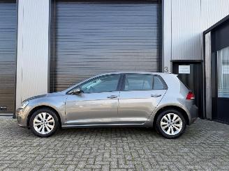 Unfallwagen Volkswagen Golf VW GOLF 7 1.2TSI 2014 2014/12