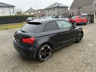 Audi A1 AUDI A1 1.6TDI DSG 2013 picture 9