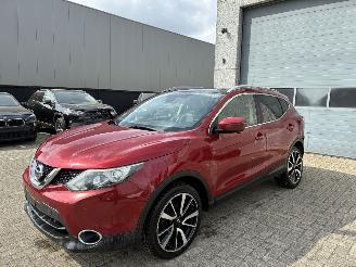 Damaged car Nissan Qashqai NISSAN QASHQAI 1.5D 2015 2015/5