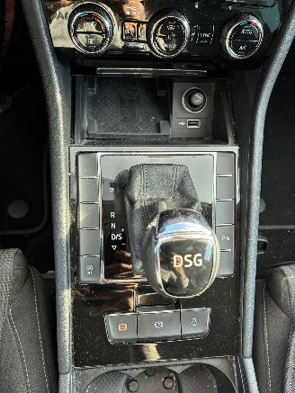 Skoda Superb SKODA SUPERB 1.6D DSG 2019 picture 19