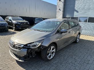 damaged passenger cars Opel Astra OPEL ASTRA 1.6D 2017 2017/1