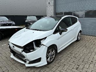 Schadeauto Ford Fiesta FORD FIESTA 1.0 2015 2015/1