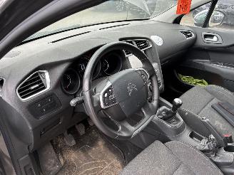 Citroën C4 CITROEN C4 1.2I 2015 picture 17